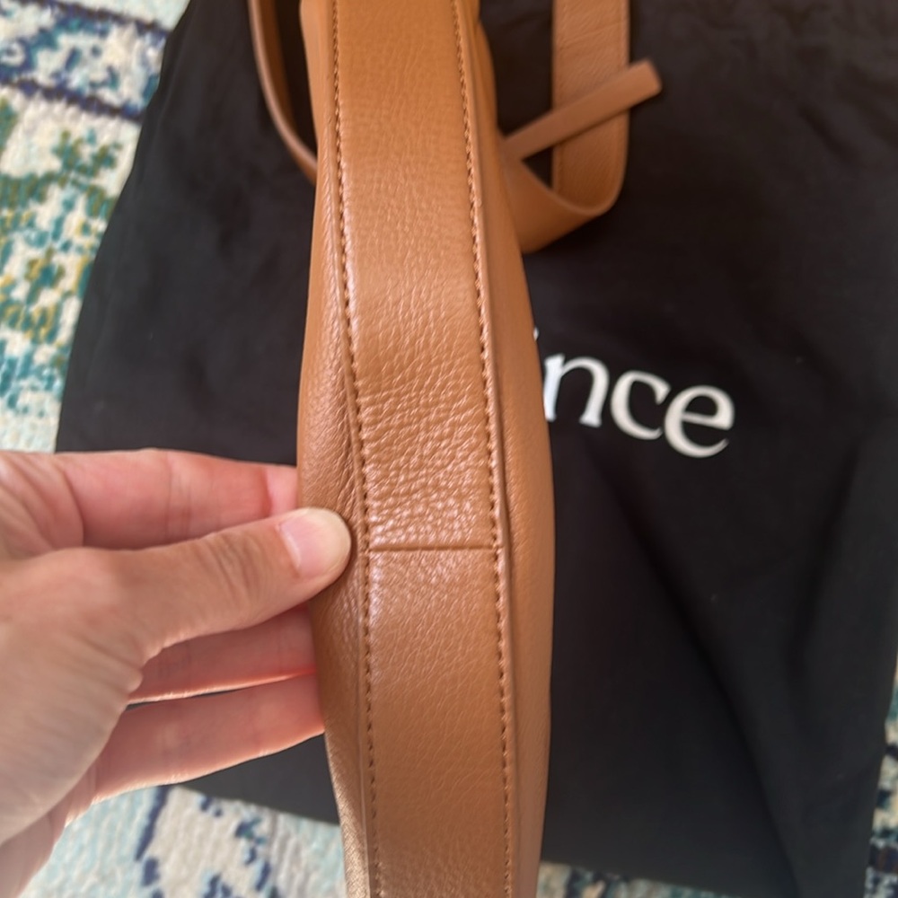 Quince Tan Leather Handbag - Picture 6 of 16
